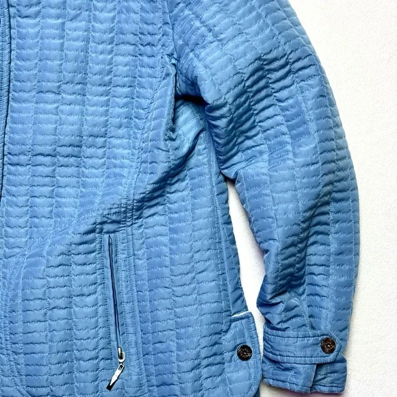 Vintage Women’s Light Blue Quilted Stand-Collar Puffer Jacket - Picture 4 of 9